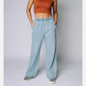 Clad & Cloth Dempsey denim pants in a size Medium